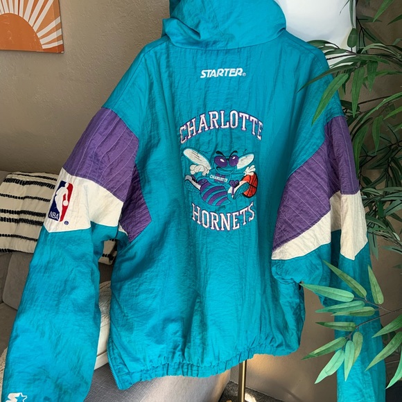 VINTAGE HORNET STARTER JACKET - Picture 2 of 5